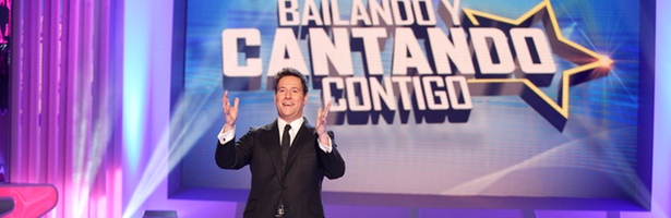 Carlos Latre, presentador de 'Bailando y cantando contigo'
