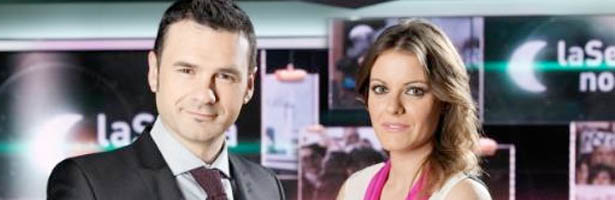 Presentador y colaboradora de 'laSexta noche'