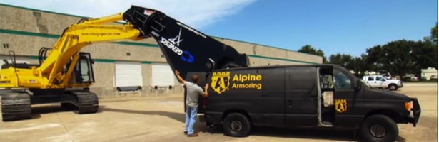 McCalmont partirá un coche en uno de los capítulos