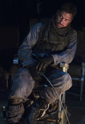 Manu Bennett en 'Arrow'