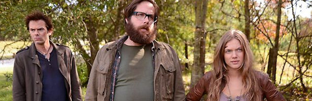 Los protagonistas de &#39;Revolution&#39; en una secuencia del último capítulo emitido