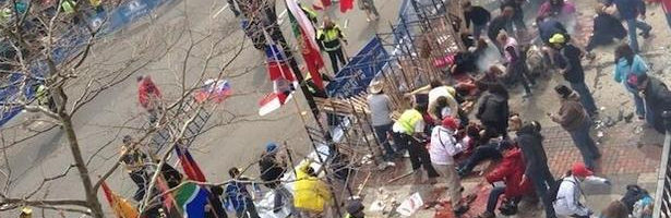 Los corredores de la maratón tras las explosiones en Boston