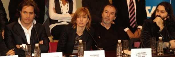 Eva Cebrián durante la rueda de presentación del programa 'Hijos de Babel' (2008)