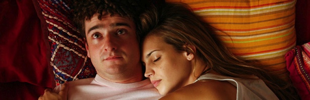 Gorka Otxoa interpreta al típico chico sencillo enamorado de su amiga en "Pagafantas"