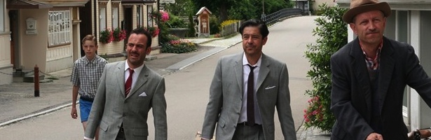 En "Un franco, 14 pesetas", se relata la emigración de los españoles en la última etapa de franquismo