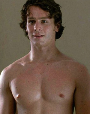 Jonathan Groff desnudo