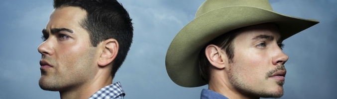 Josh Henderson y Jesse Metcalfe interpretan a John Ross Ewing III y a Christopher Ewing en la serie 'Dallas'