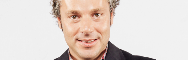 Óscar Rincón, presentador del Open de Tenis de Madrid en laSexta