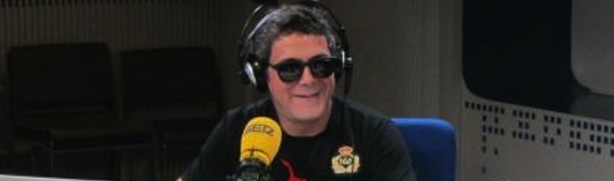 Alejandro Sanz, este lunes en el estudio de Cadena SER