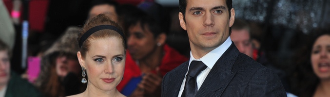 Henry Cavill y Amy Adams en el estreno europeo de "El hombre de acero" en Londres