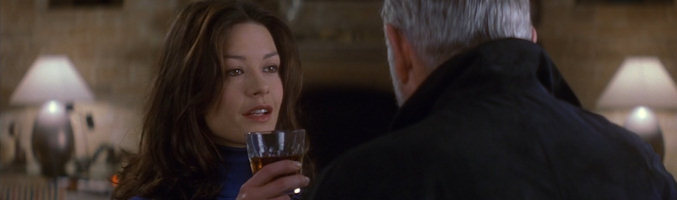 Catherine Zeta-Jones y Sean Connery, protagonistas de "La trampa