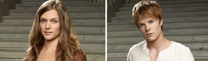 Tracy Spiridakos y Billy Burke en 'Revolution'