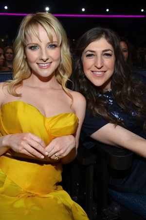 Melissa Rauch y Mayim Bialik