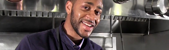 El cocinero Joshua Marks