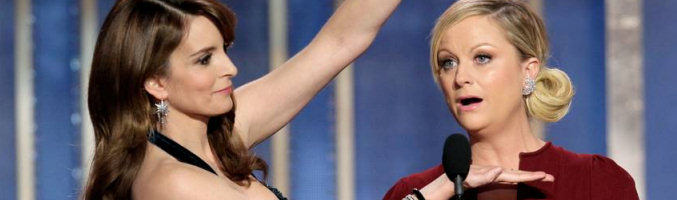 Tina Fey y Amy Poehler durante la pasada entrega de los Globos de Oro
