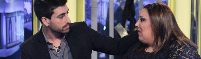  src="https://www.formulatv.com/images/noticias/34200/34298/3.jpg##300##403"/><p>Igor, concursante de 'GH 14'</p></div><b>Desi fue contratada en 'Salvame' nada más salir de la casa pero no duró ni dos semanas. ¿A qué crees que se debió? </b></p><p>¿Qué a que se debe? ¡Cómo quieres tirarme de la lengua Miguel...! Desi es como el champagne, empieza fuerte pero igual de rápido pierde el gas. 'Sálvame' es un programa de risa, de humor... pero son serios y responsables con la audiencia. En poco tiempo se dieron cuenta de que no pueden tener alguien así representándoles en plató.</p><p> </p><p><b>¿Tú lo harías mejor?</b></p><p>Hombre, mejor que Desi seguro... No es difícil, todo sería cuestión de probar.</p><p> </p><p><b>Telecinco está preparando una nueva edición de 'Supervivientes'. ¿Te gustaría participar? ¿Qué aportarías al programa?</b></p><p>Claro que me encantaría poder estar. Ojalá, ¡sería una experiencia única! Aportaría sinceridad, muchísimo esfuerzo. Estoy seguro que sería de los que más pescase, trabajase...  Frigenti, me encanta la aventura... y también aportaría estrategia. Para algo soy el malo y el estratega de 'GH catorce [risas].</p><blockquote>"Desiree es una lástima de persona con la que ojalá nunca hubiera tenido que cruzar más de dos palabra"</blockquote><p><b>¿Con qué enemigo de 'GH' te gustaría reencontrarte en la isla para saldar cuentas pendientes?</b></p><p>Me me daría miedo ir con Sonia por si le da algún ''chungo'' al verme. Ya lo pasó muy mal cuando me repescaron en 'GH catorce'. Con Kristian iría porque como espantapájaros sería útil... [rísas] En serio, me da igual, sé que para cualquier reventado sería una faena estar conmigo, no al revés, ya sabes... ¡Se llama personalidad!</p><p><b>¿Te animarías a coger a Lorena a hombros para conseguir cocos?</b></p><p>Ahora si la cogería. No sé que decirte dentro de unos meses cuando deje la dieta.</p><p> </p><div class="imgnctxt"><img loading="lazy" alt=