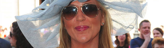 Lydia Lozano en la boda de Óscar Cornejo y Jaume Collboni