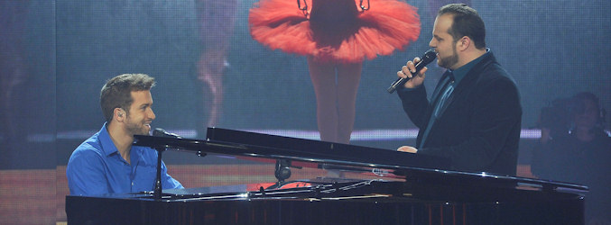 Pablo Alborán canta con David Barrull
