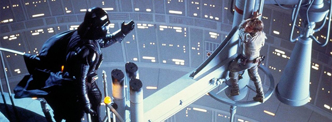 Darth Vader lucha contra Luke Skywalker en "El imperio contraataca"