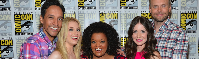 Parte del reparto de 'Community'