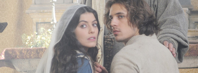 Alessandra Mastronardi y Martín Rivas en 'Romeo y Julieta'