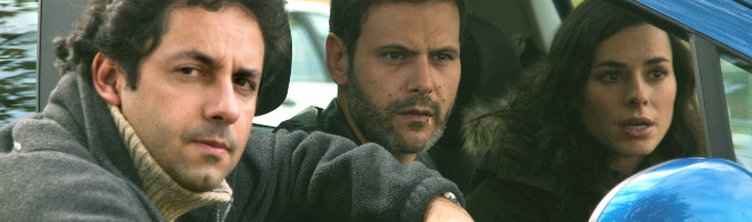 Manuel Ríos San Martín junto al actor Roberto Enríquez