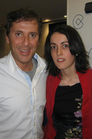 Paco González junto a su acosadora