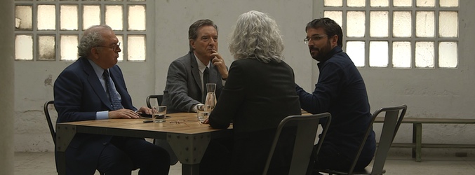 Jordi Évole junto con Iñaki Gabilondo, Garbiñe Biurrun y Eduardo Serra.
