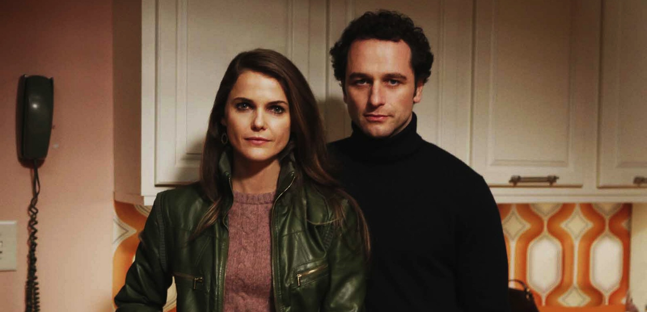 Keri Russell y Mathew Rhys en la segunda temporada de The Americans