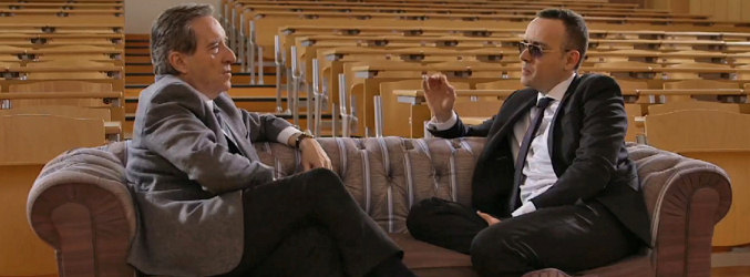 Iñaki Gabilondo habla con Risto Mejide en 'Viajando con Chester'