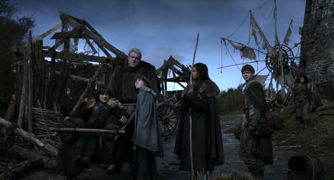 Bran acompañado por Hodor, Rickon, Osha, Jojen y Meera en 'Juego de Tronos'