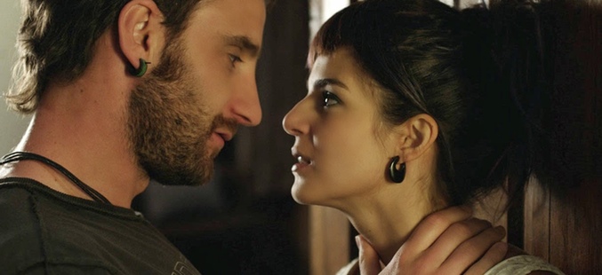 Dani Rovira y Clara Lago en 'Ocho apellidos vascos'