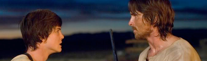 Christian Bale y Logan Lerman en "El tren de las 3:10