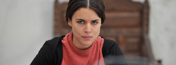 Adriana Ugarte como Sira Quiroga en 'El tiempo entre costuras'