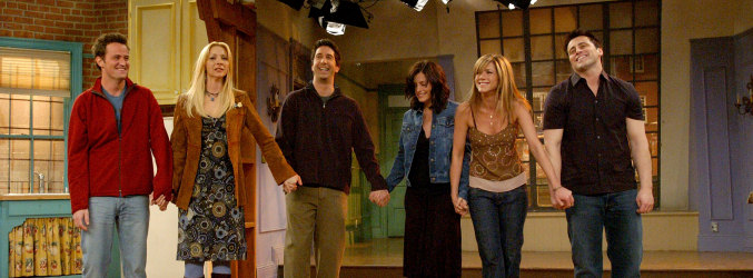 Los actores de 'Friends' se despiden tras grabar el último capítulo de la serie hace diez años