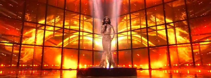 Conchita Wurst con su "Rise Like A Phoenix"