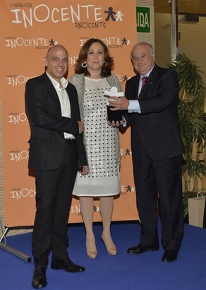 Pilar Blasco y Jaime Guerra recogen el galardón