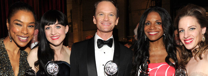Sophie Okonedo, Lena Hall, Neil Patrick Harris, Audra McDonald y Jessie Mueller en los Premios Tony 2014