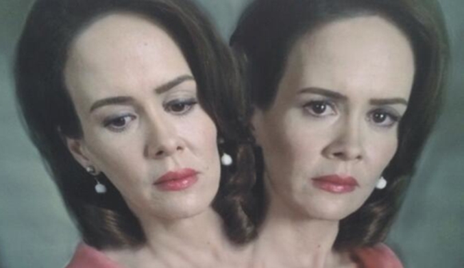 Sarah Paulson American Horror Story Freak Show