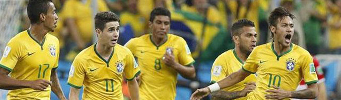 Neymar celebra su gol a Croacia