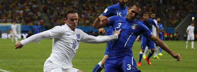 Inglaterra debutó contra Italia en el Mundial de Brasil 2014