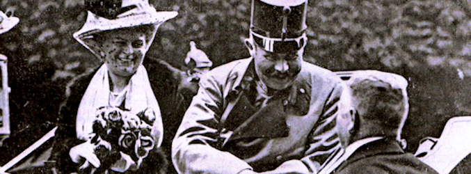 El archiduque Francisco Fernando y su mujer antes de morir en un atentado