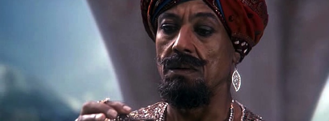 Giancarlo Esposito como &quot;el genio de la lámpara&quot;