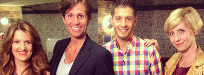 Los componentes de la asamblea fashion de &#39;Cazamariposas&#39; junto a Nando Escribano