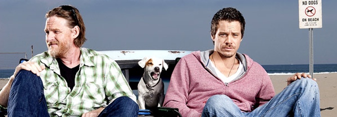 Hank Dolworth y Britt Pollack protagonizan 'Terriers'