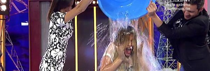 Edurne supera el reto del cubo del agua helada