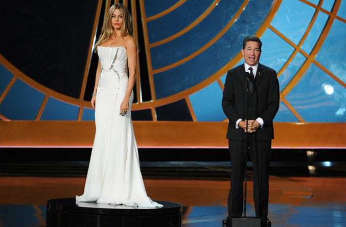 Sofía Vergara junto a Bruce Rosenblum durante la polémica