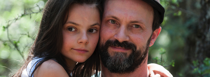 Will Keen y Dafne Keen (Samuel y Ana) son padre e hija en 'Refugiados'