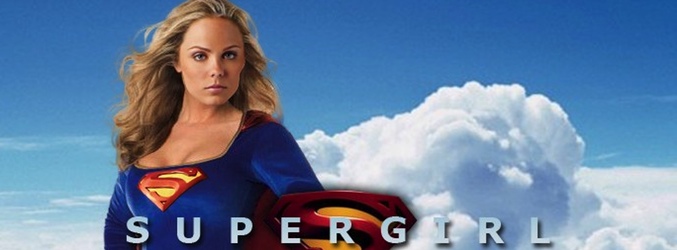 Laura Vandervoort en el papel de Supergirl