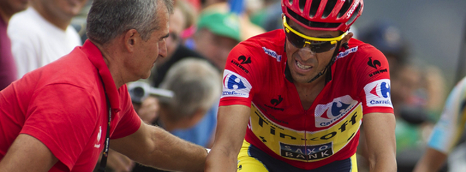 Alberto Contador durante la etapa de este sábado en la Vuelta Ciclista a España <span>Getty Images</span>